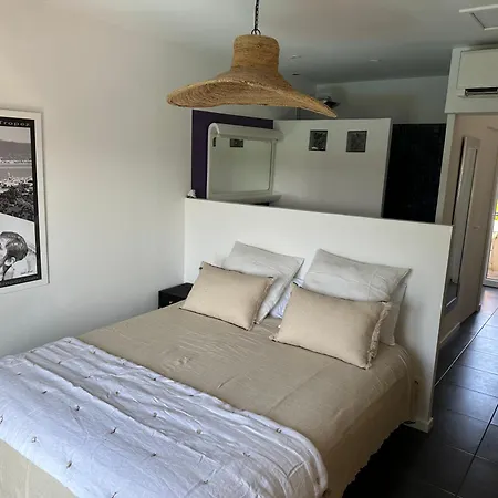 Mazet Proche De St Tropez Apartment